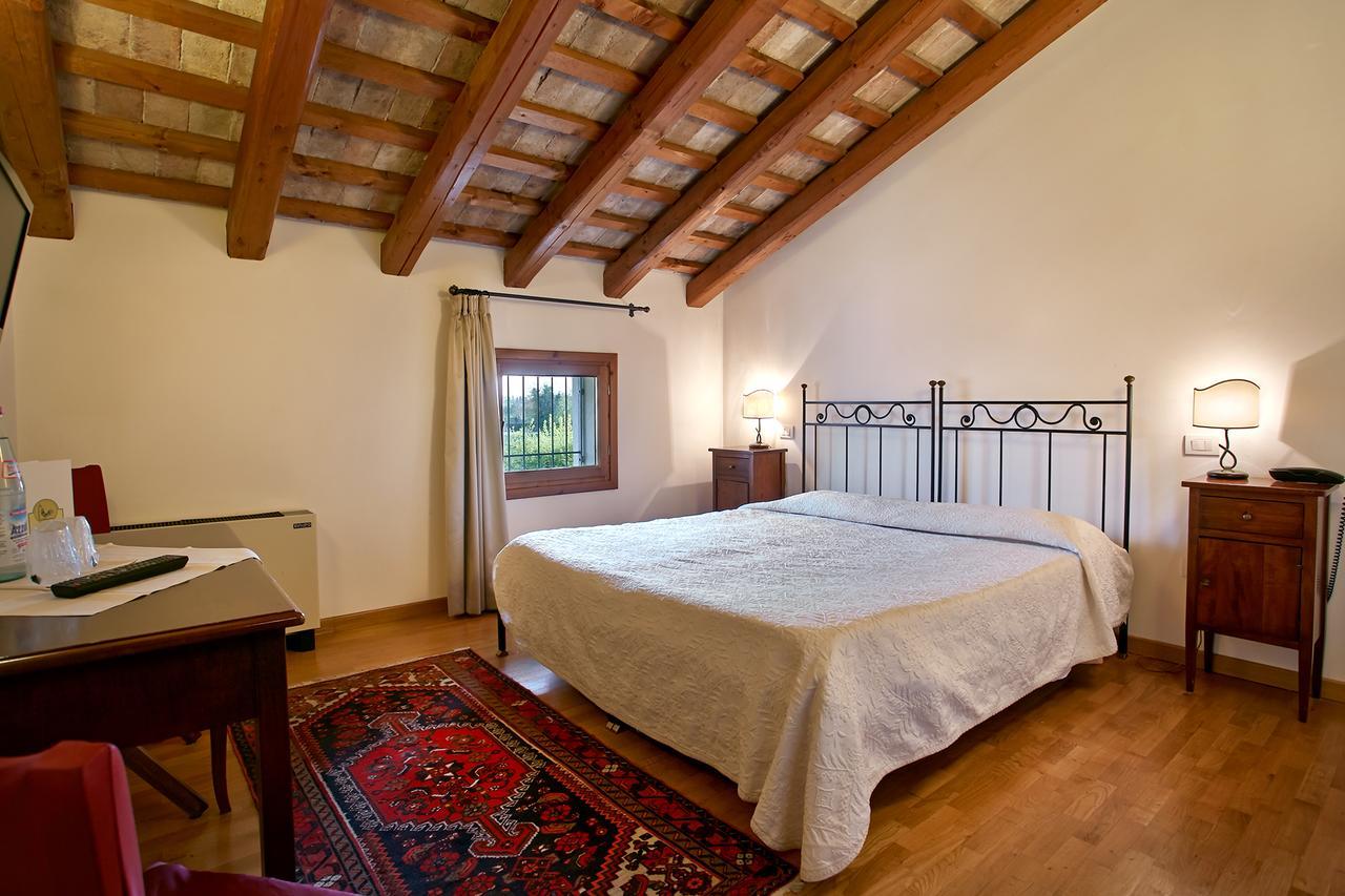 Al Redentor Agriristorante Hotel Casa Reali Kültér fotó